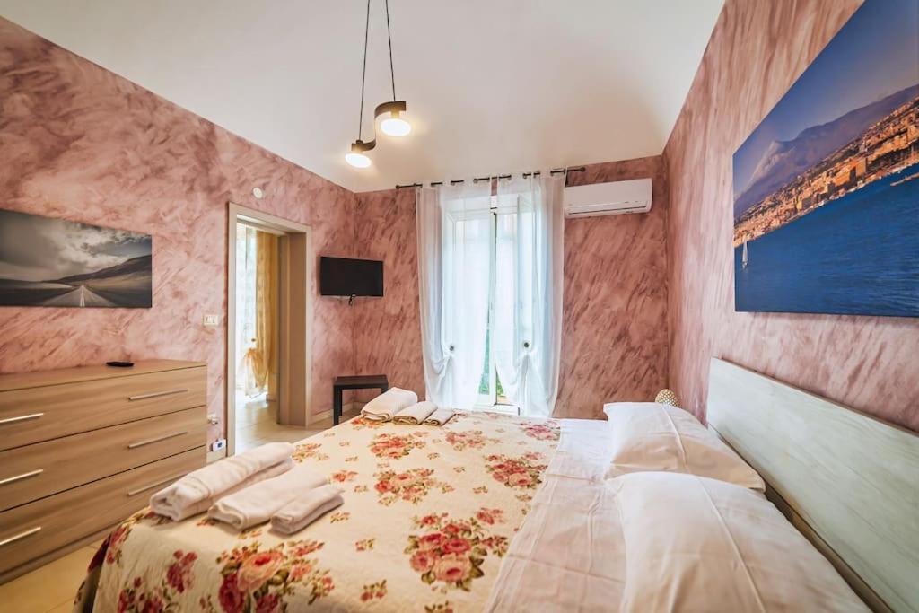 Centro- Benedettini'S Apartament Катания Экстерьер фото